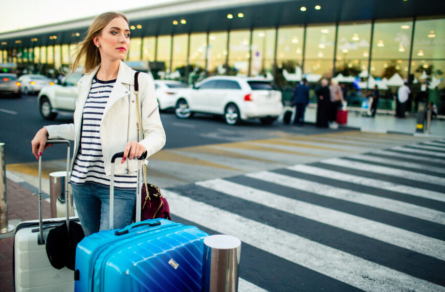 Long-Term vs. Short-Term Airport Parking