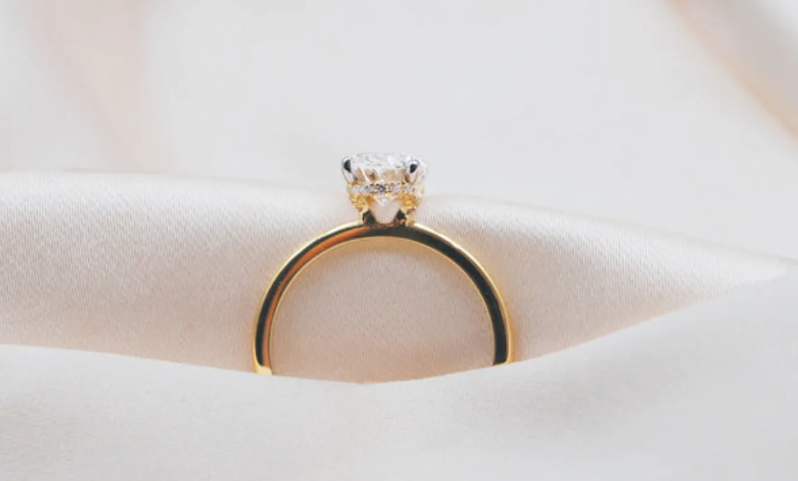 Diamond jewelry