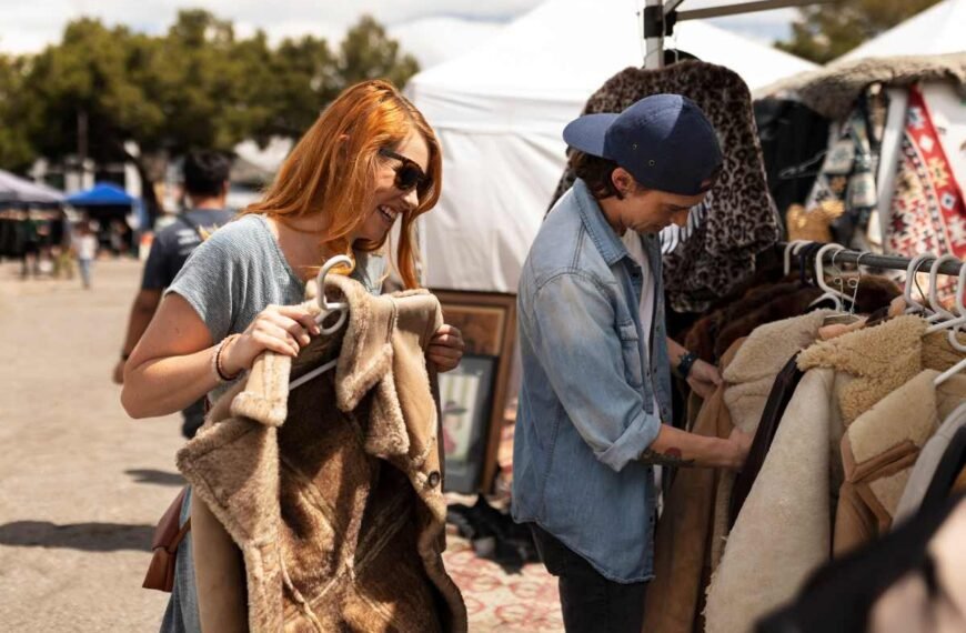 What to Wear to a Charity Event: 4 Tips for Beginners