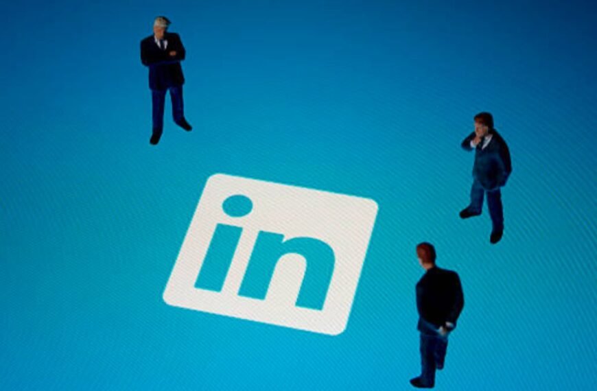 How to Scrape LinkedIn Followers of Competitor Pages