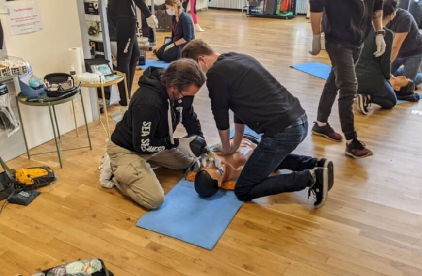 A Complete Guide to Choosing the Right CPR Training Course