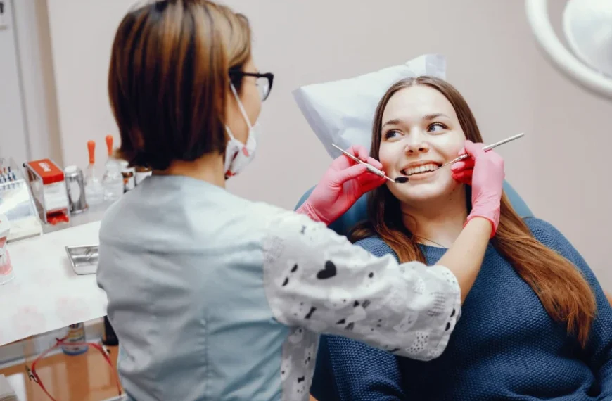 How Periodontics Enhances The Success Of Cosmetic Dental Procedures