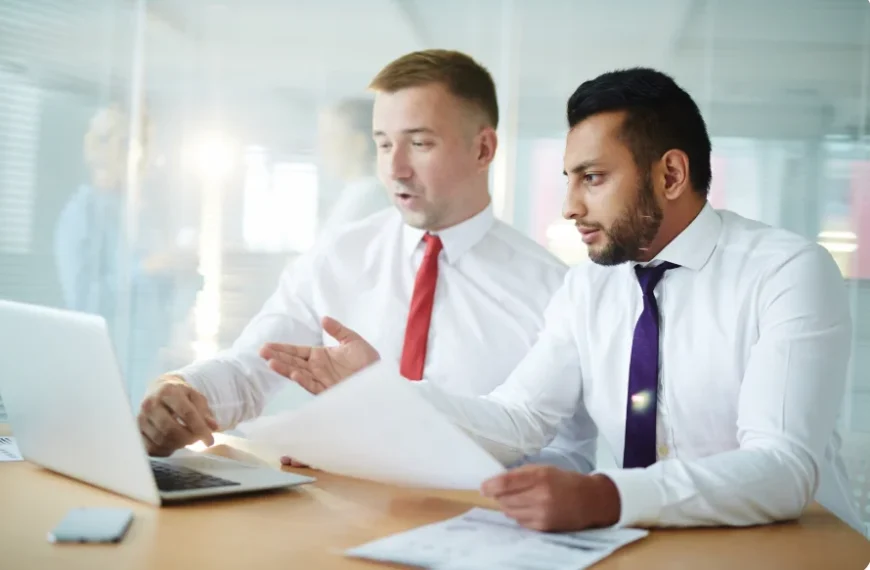 How Accountants Support Businesses Through Compliance Challenges