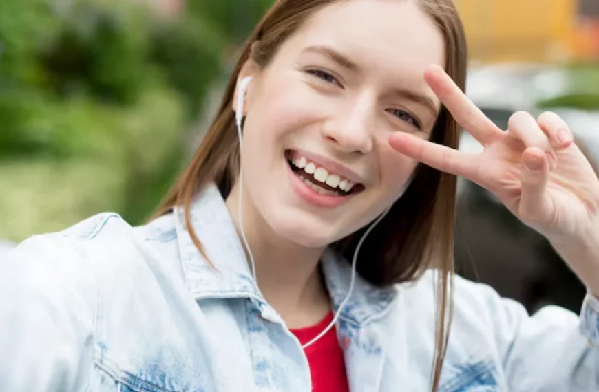5 Tips For Supporting Teens Through Orthodontic Transitions