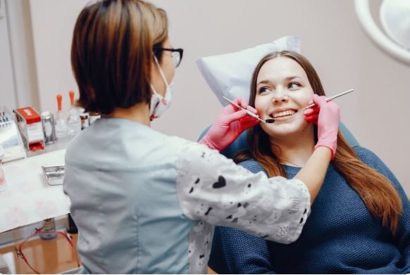 How General Dentistry Lays The Foundation For Straight Teeth