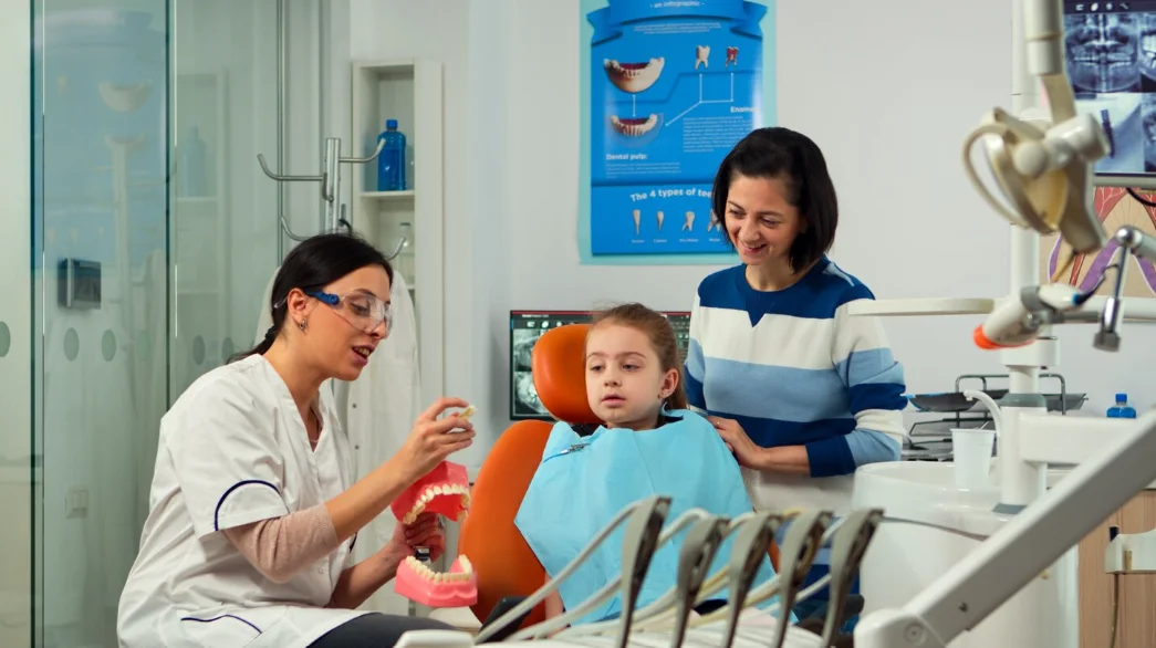 3 Cosmetic Dentistry Treatments Ideal For Busy Parents