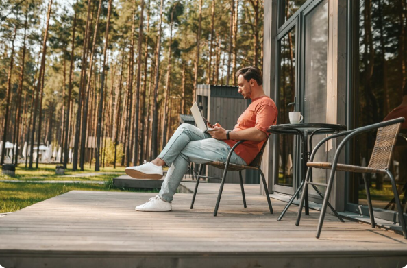 Expert Deck Builder in Markham: Create a Beautiful and Durable Outdoor Living Space